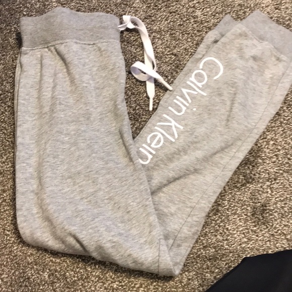 NWOT calvin klein sweatpant/joggers (sleepwear) - Picture 2 of 3